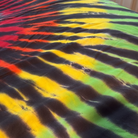 Tie dyed queen duvet cover w 2 pillow shams - Picture 4 of 5